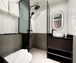 Beach Road (D7), Apartment #577122191